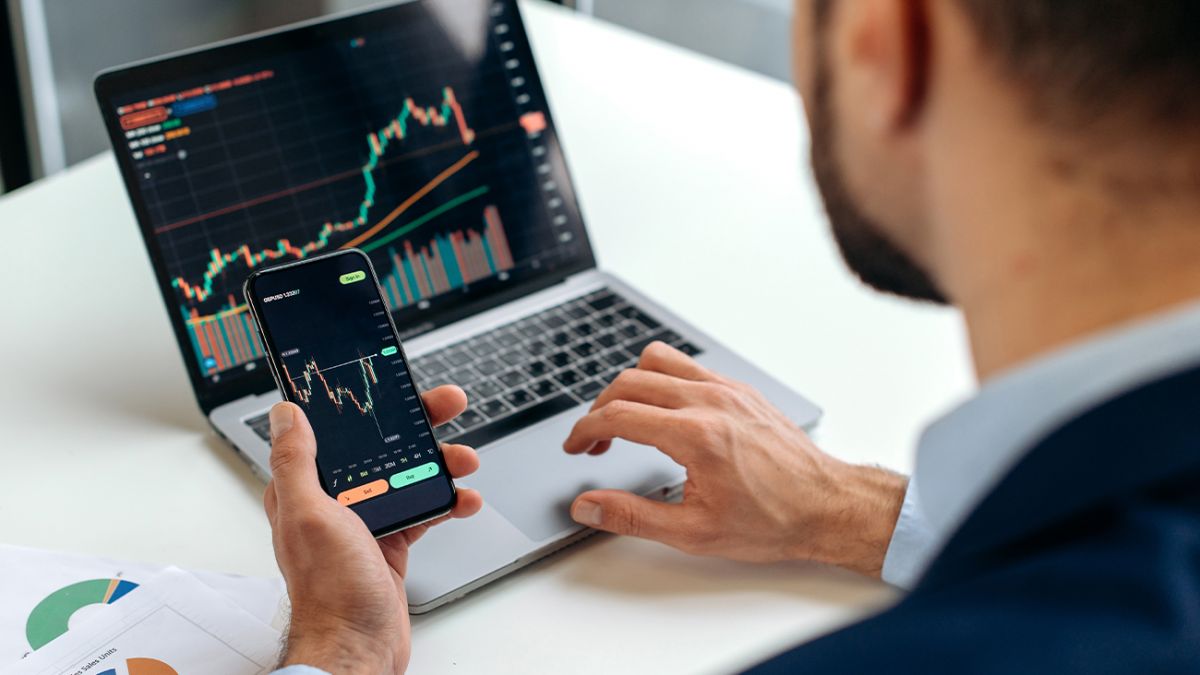 Automated trading systems for CFD trading at Exness